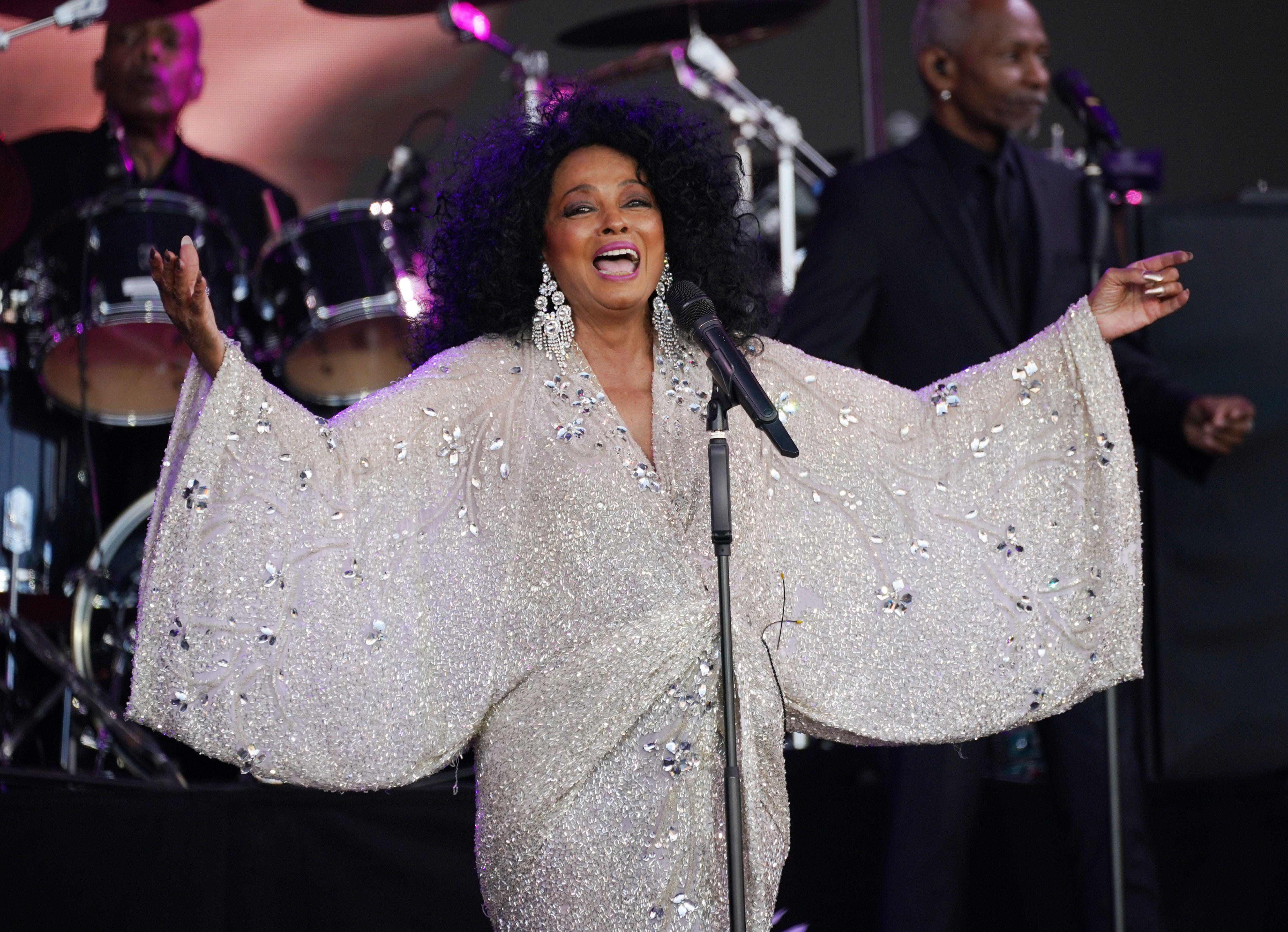 Photo of Diana Ross performing at Glastonbury