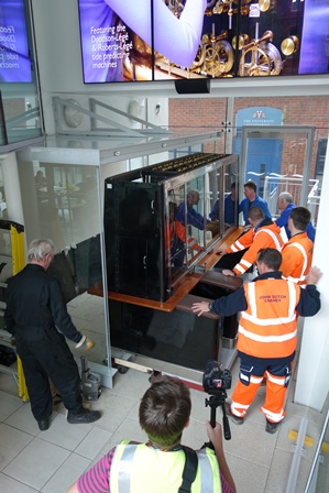 Installing the machine at the National Oceanographic Centre