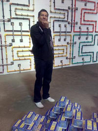 Richard Benjamin in an art exhibition