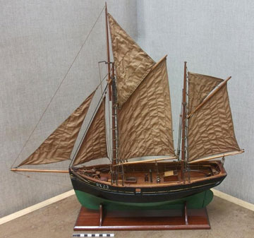 Ship model of fishing boat from Rye 