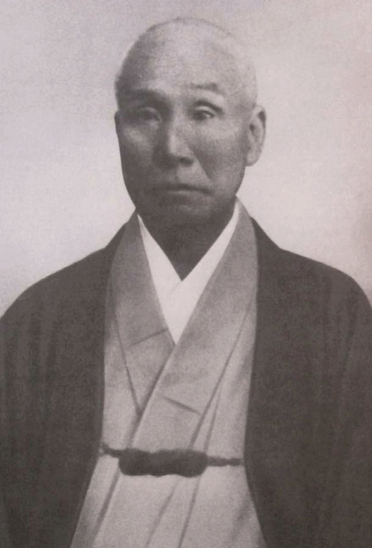 man wearing simple Japanese robes